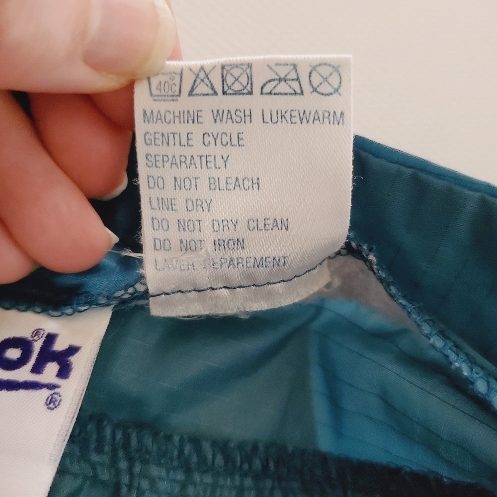 1311 * Reebok Pleated Nylon Mini Skirt Green Size 8 Vintage - Picture 4 of 8